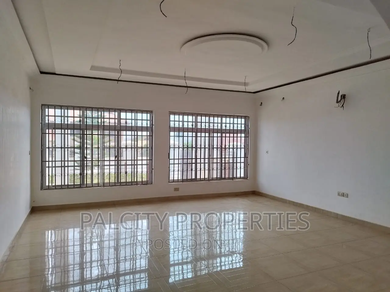 5bdrm House in Diamond Hills, Kumasi Metropolitan for sale