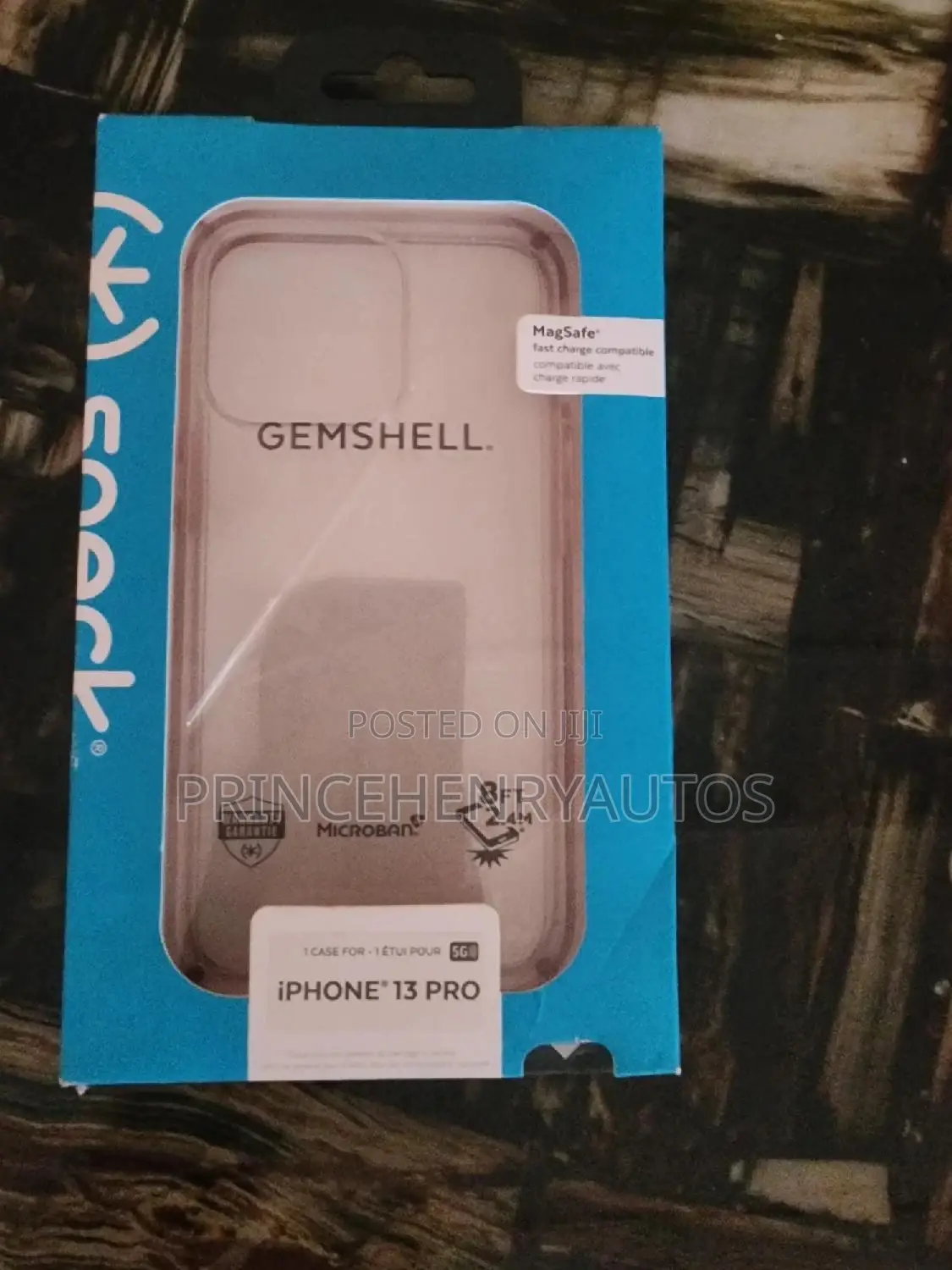 Speck Crystal Clear iPhone 13 Pro Case