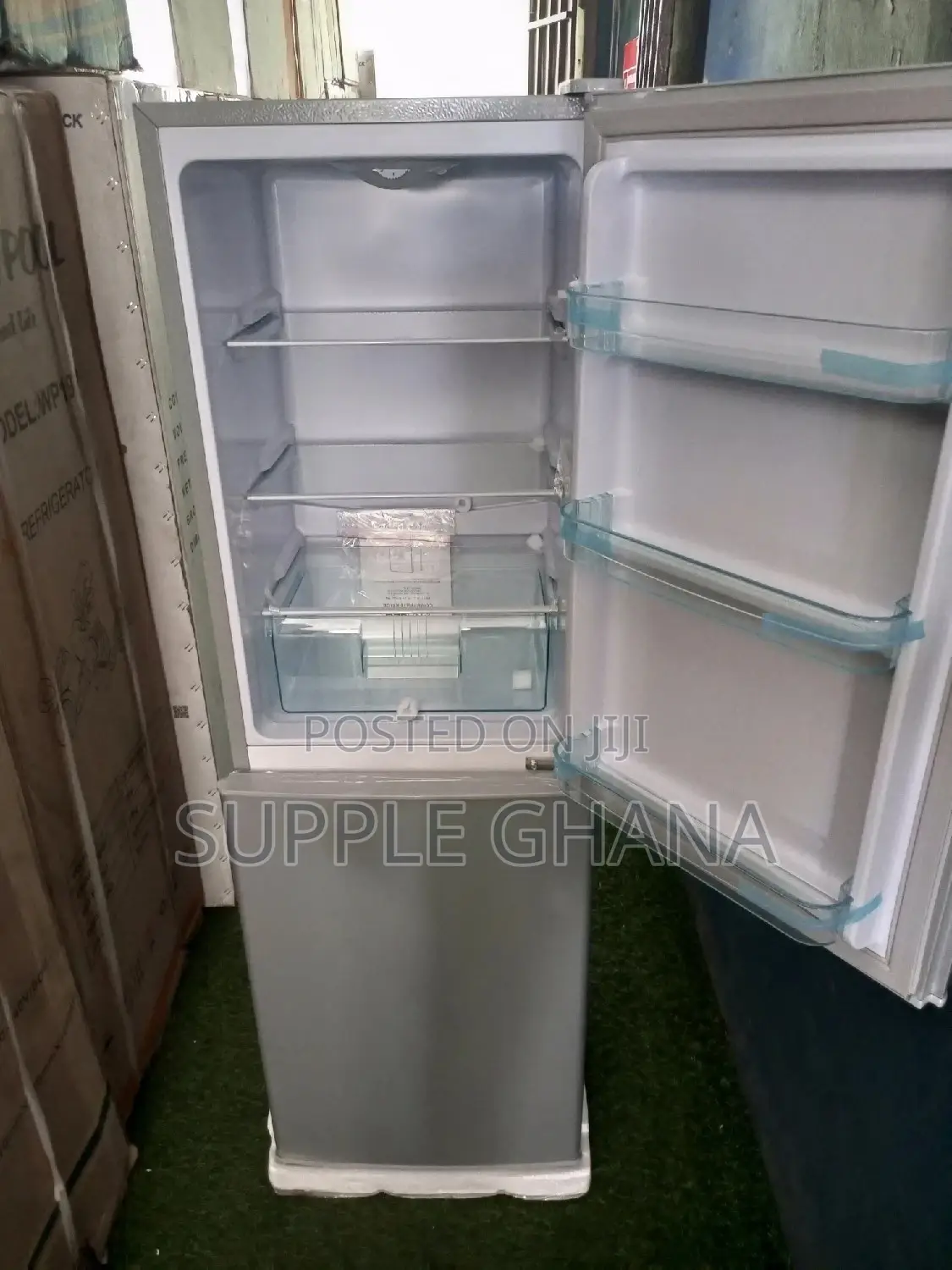 Nasco Refrigerator Compact Fridge
