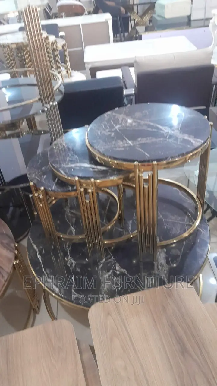 Center Table With Coffee