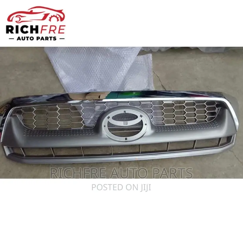 Toyota Hilux 2006-2008 Front Shells/Grille