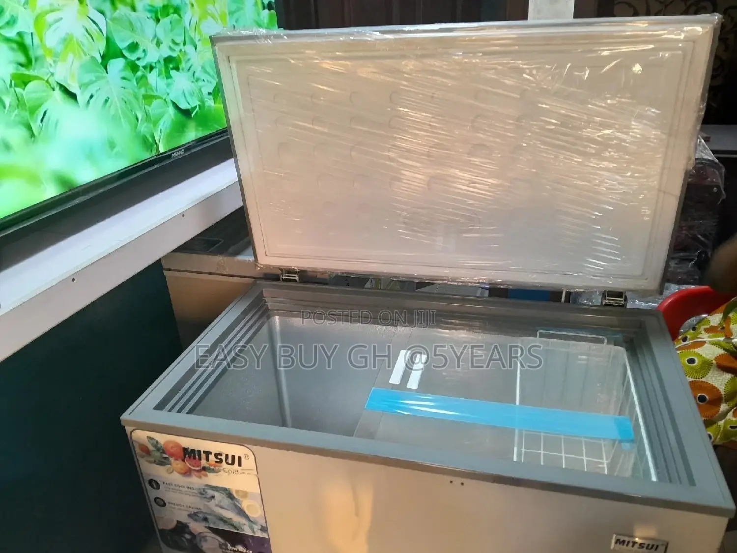 Mitsui Chest Freezer Brand New