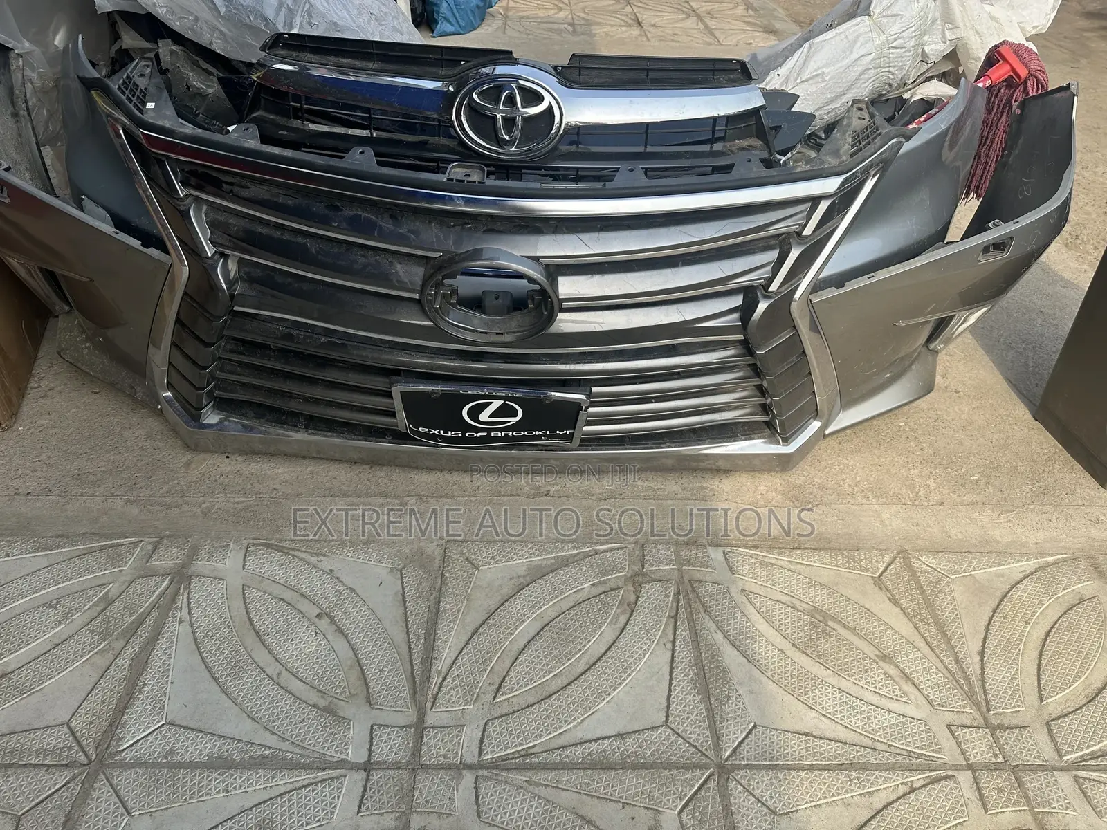 Lexus Lx 570 Bumper