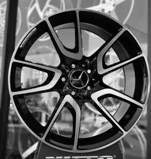 Original Mercedes Rim 18 Inch Black and Silver
