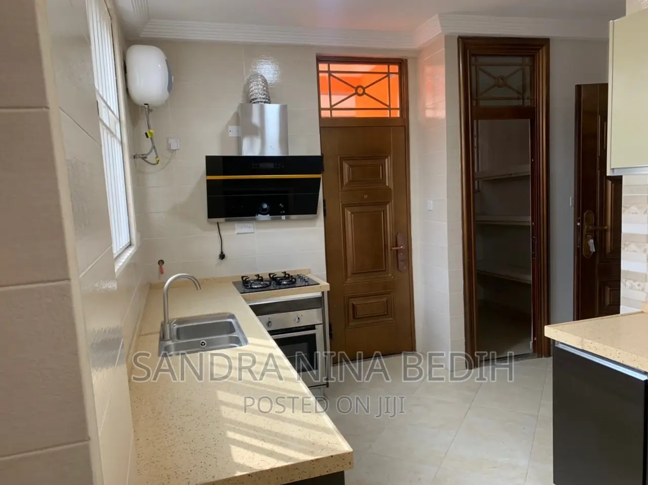 3bdrm Apartment in East Legon for rent