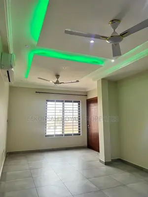 2bdrm Apartment in School  Junction for rent