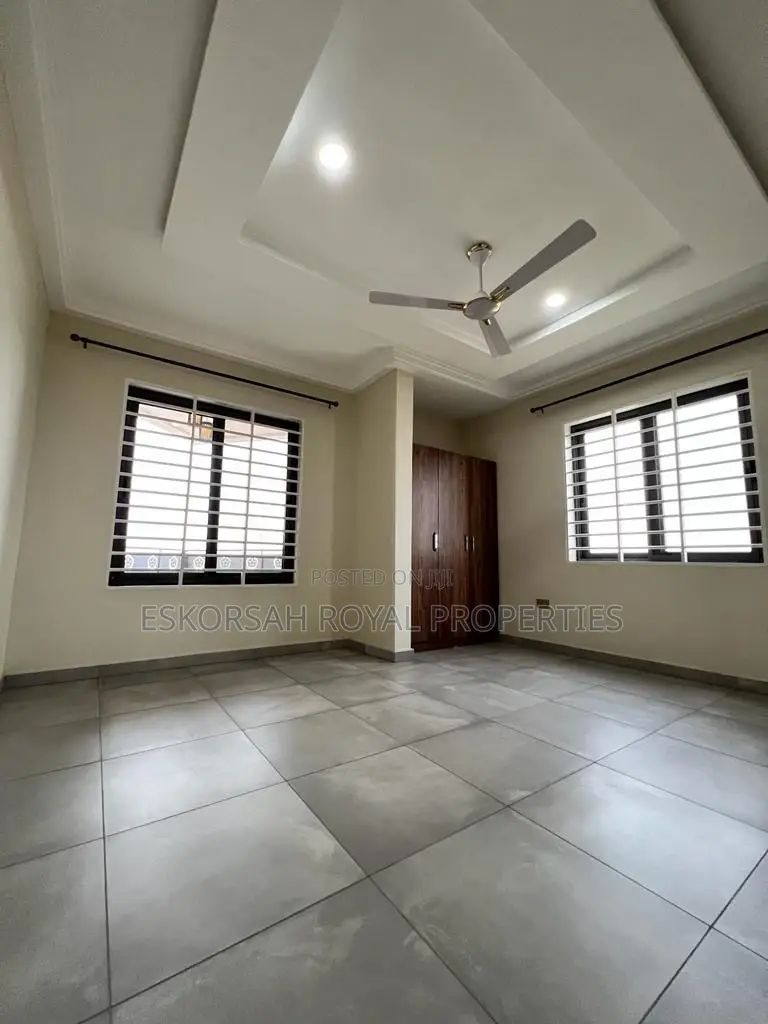 2bdrm Apartment in School  Junction for rent