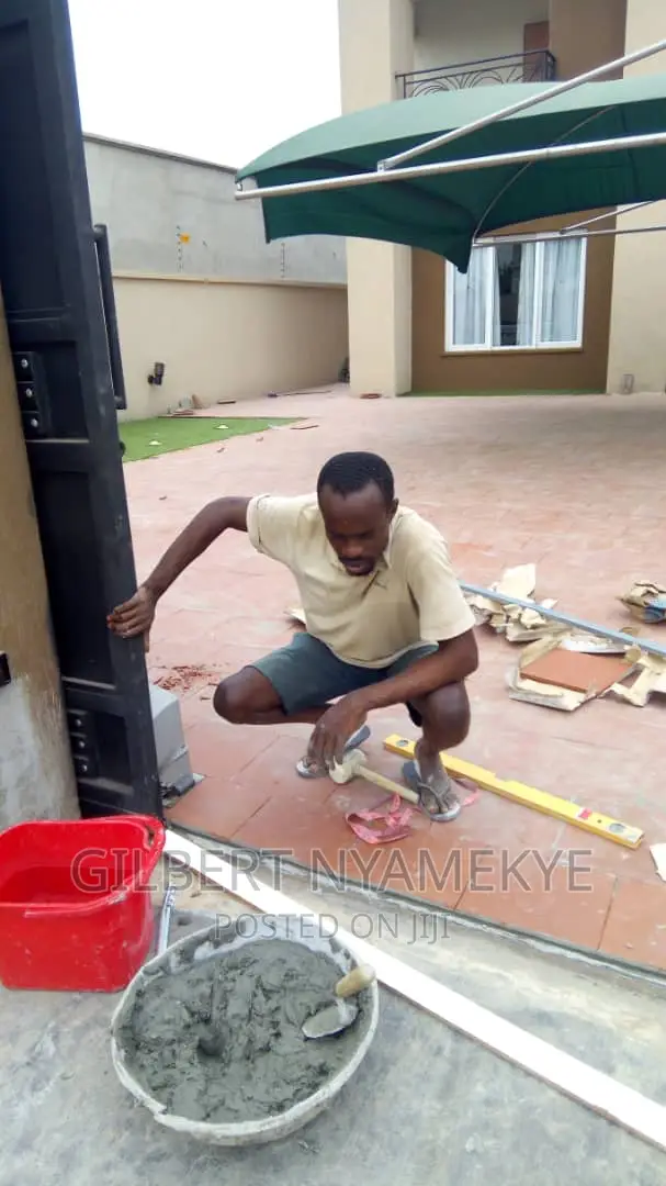 Experience and Professional Tiler for Your Project