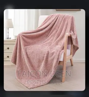 Superior Quality Luxury Comfy Throw Blankets