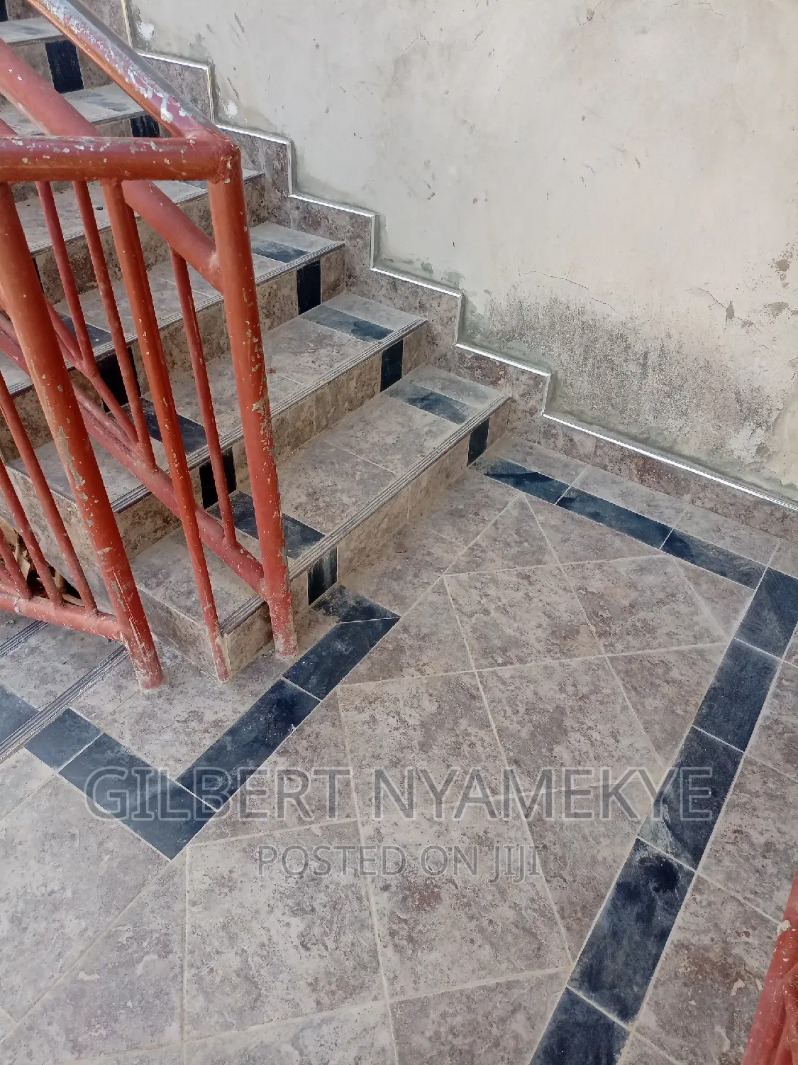 Professional and Good Tiler for Your Project