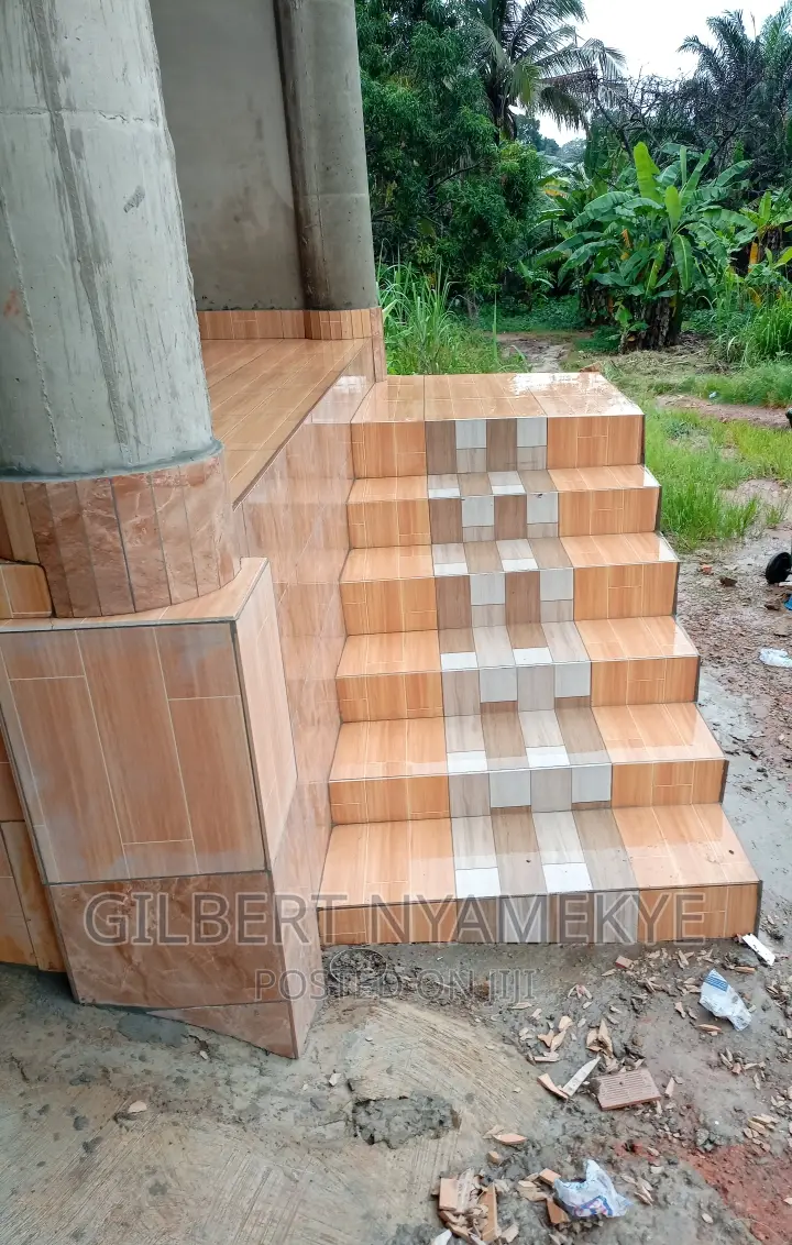 Professional and Good Tiler for Your Project