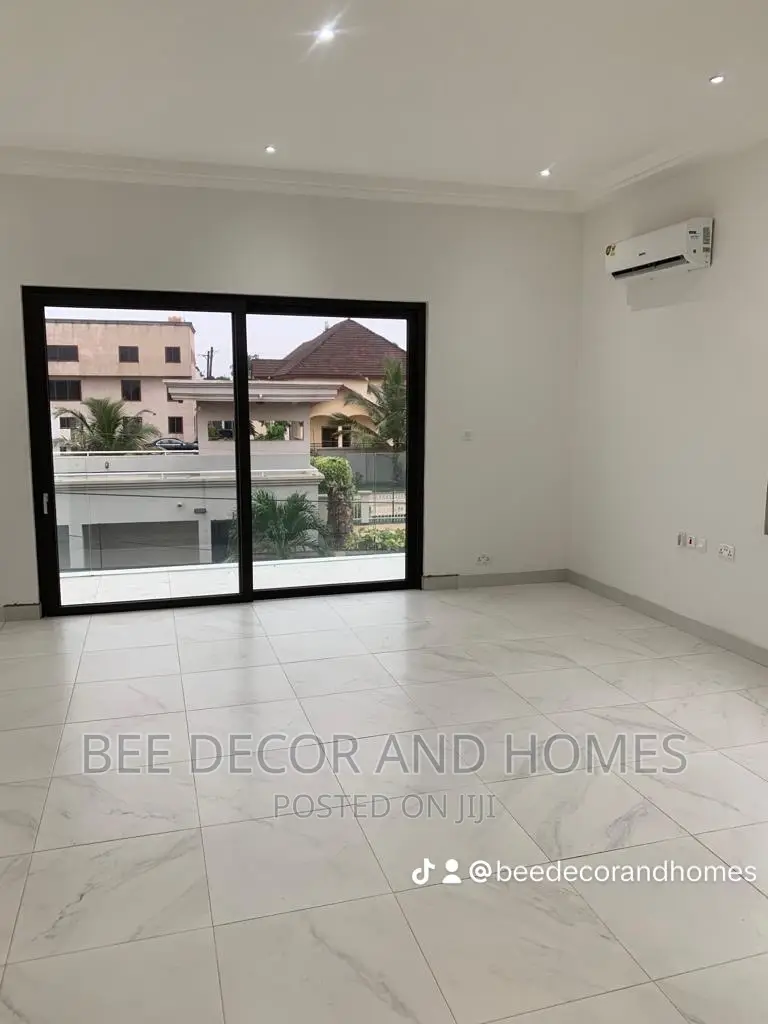 Furnished 4bdrm House in Bee Decor & Home’S, East Legon for sale