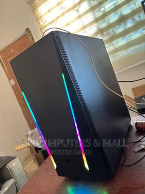 New Server 32GB Intel Core I7 SSD 1T