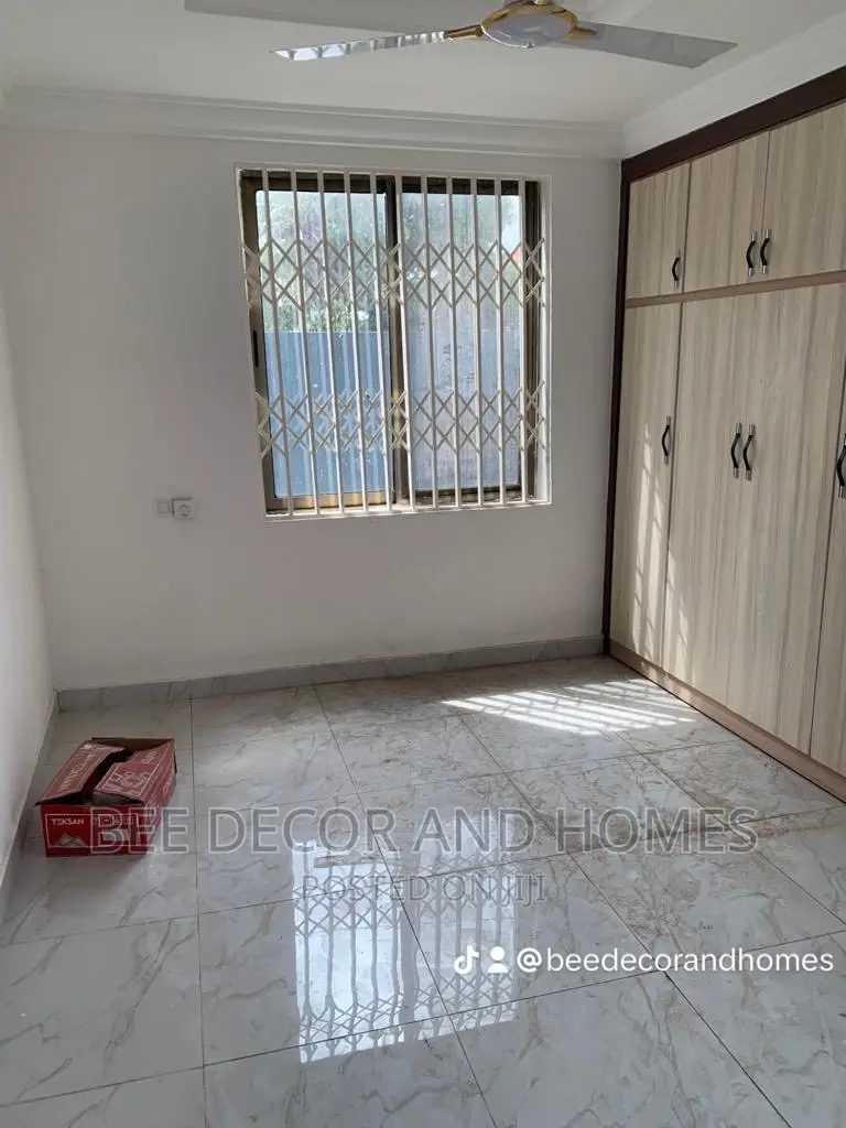 3bdrm Apartment in Bee Decor & Homes, East Legon for rent