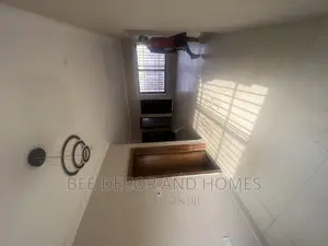 2bdrm Apartment in Bee Decor & Home’S, Adenta for rent