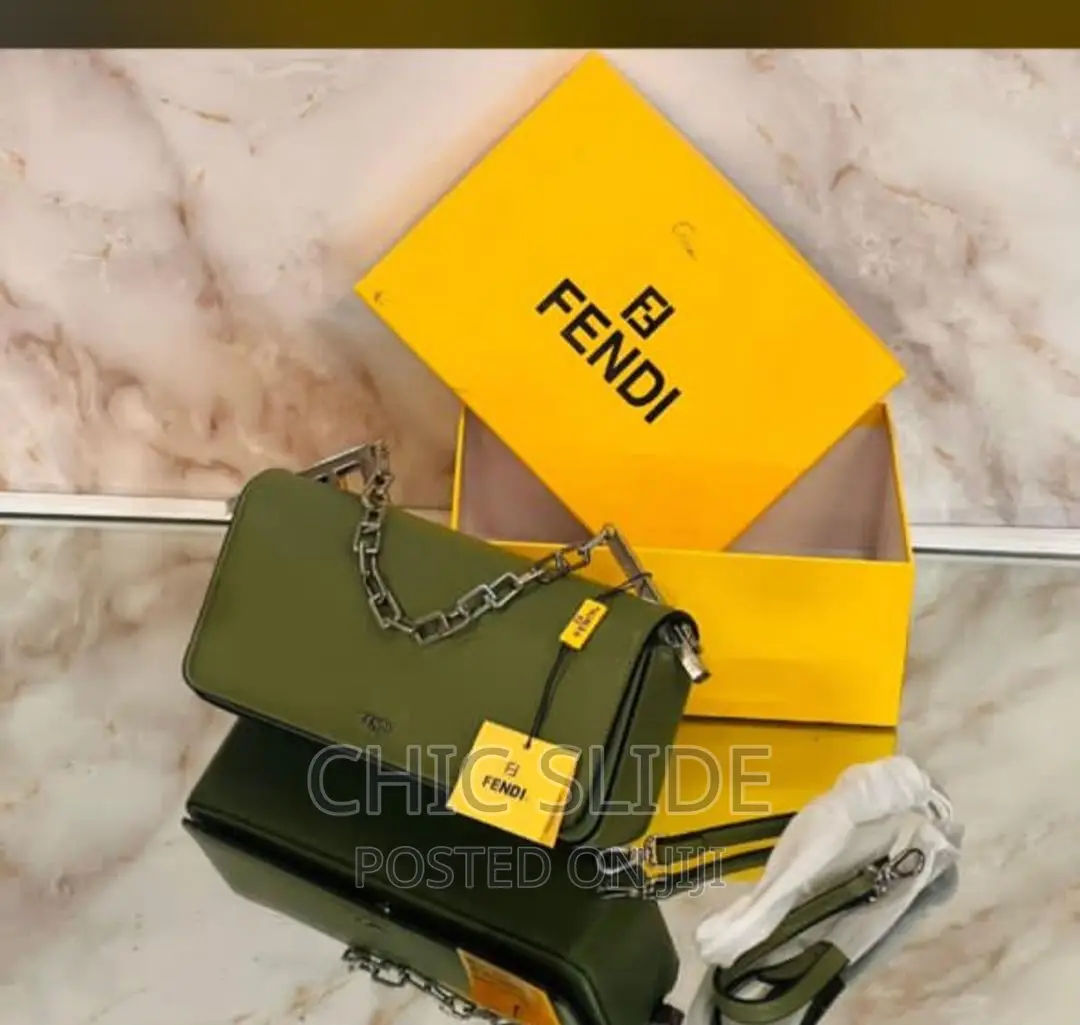 Fendi Cute Bag(Small Size)