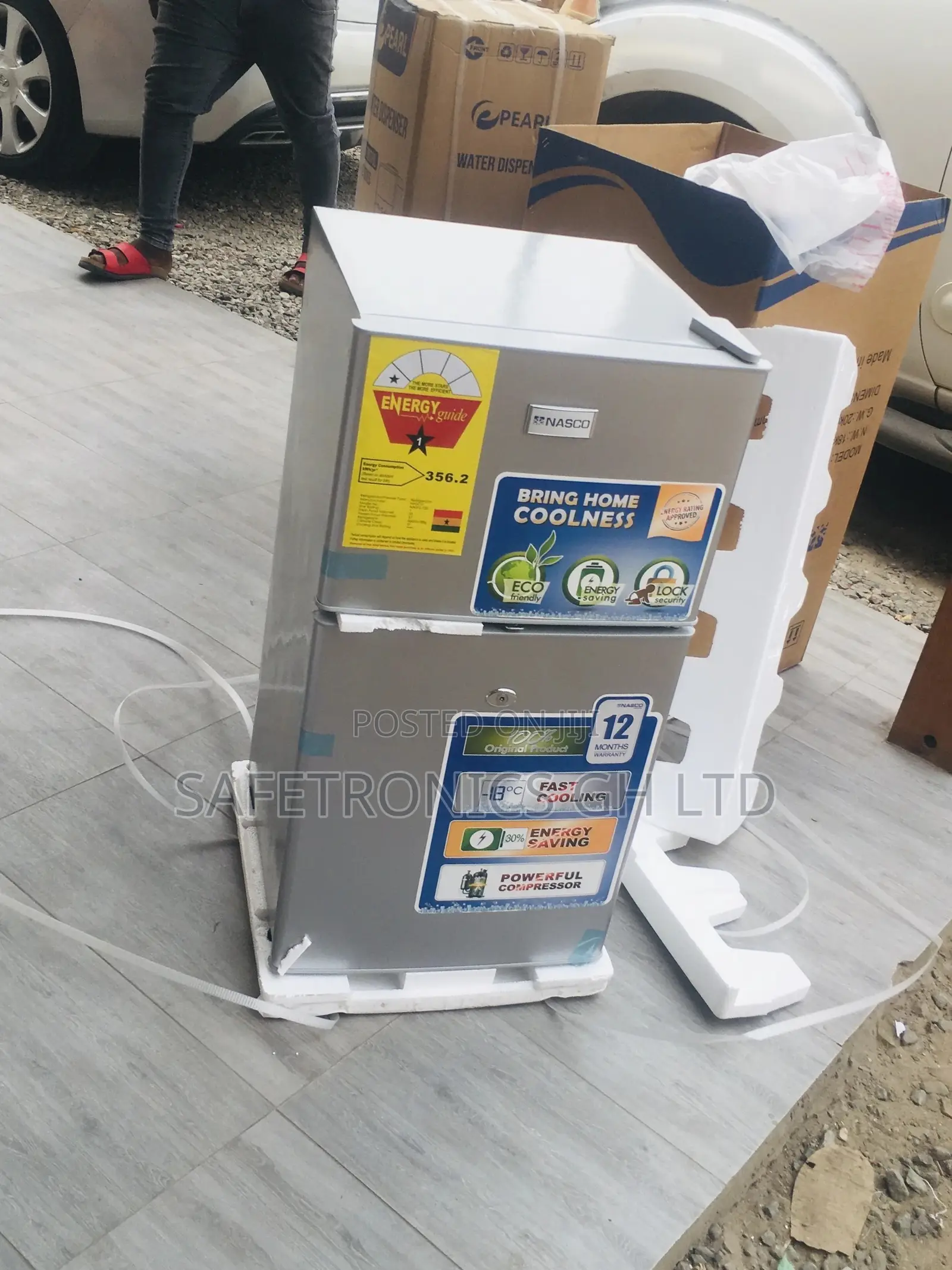 Topfreezer Doubledoor Nasco Nasf2-120 Gray Electric Fridge