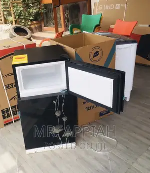 Super Cooling Pearl Pf-10t 2 Door Table Top Fridge.
