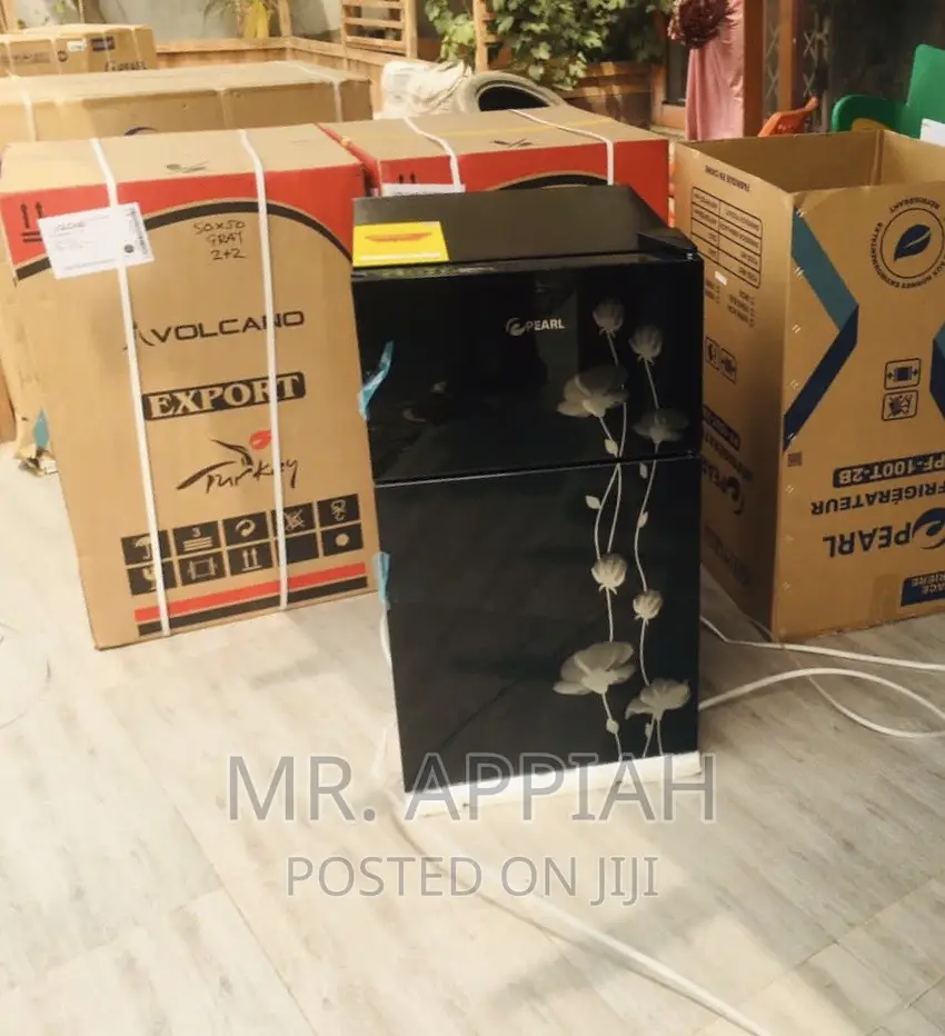 Unique Design Pearl Pf-10t 2 Door Table Top Fridge,Black