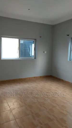 2bdrm Apartment in Dorns Properties, New Town for rent