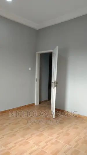 2bdrm Apartment in Dorns Properties, New Town for rent