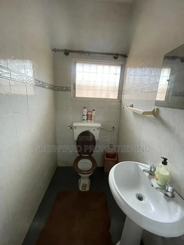 4bdrm House in East Legon for rent