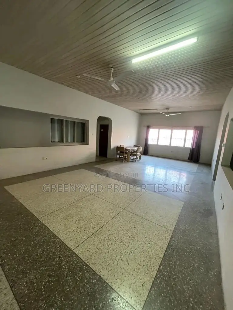 4bdrm House in East Legon for rent