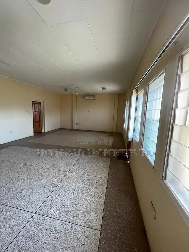 4bdrm House in East Legon for rent
