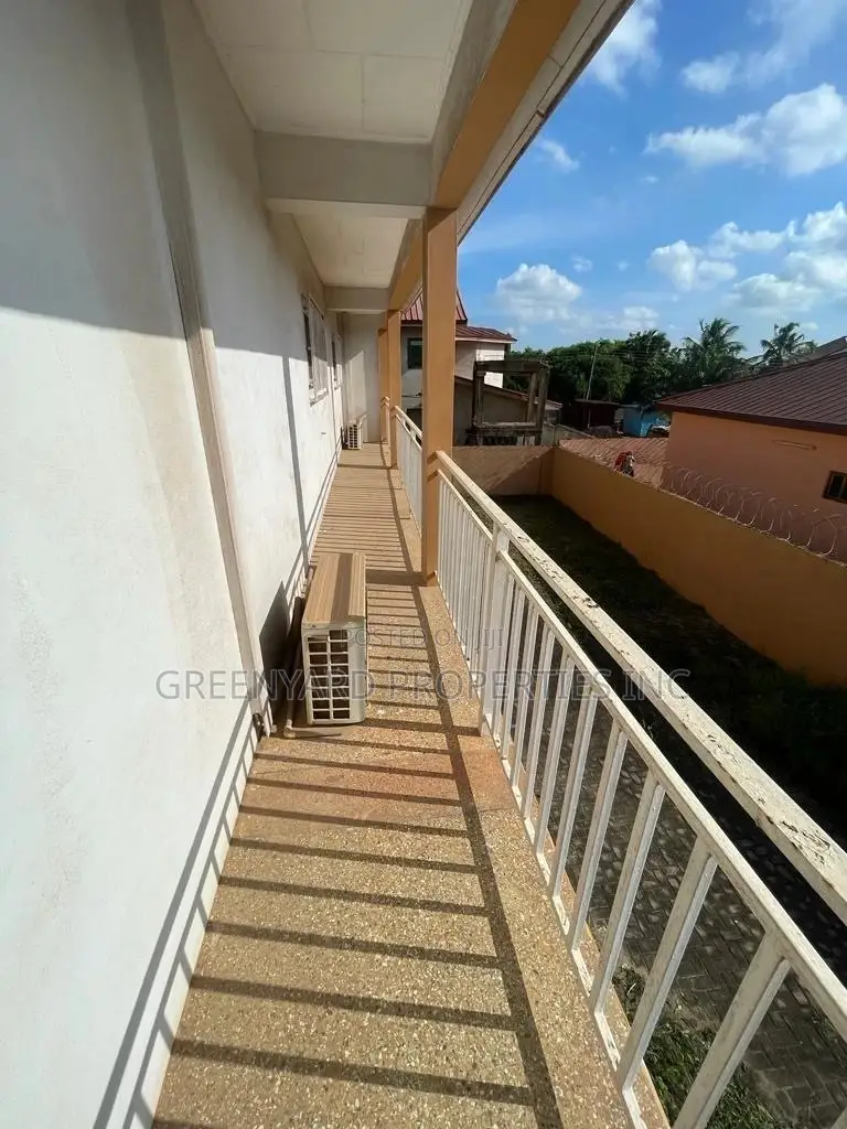 4bdrm House in East Legon for rent