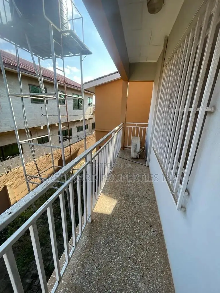 4bdrm House in East Legon for rent