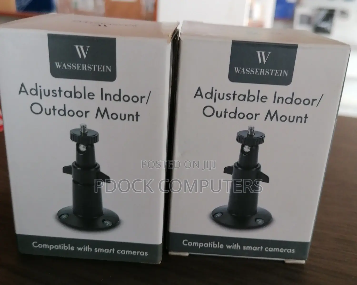 Adjustable Indoor /Outdoor Camera Mount