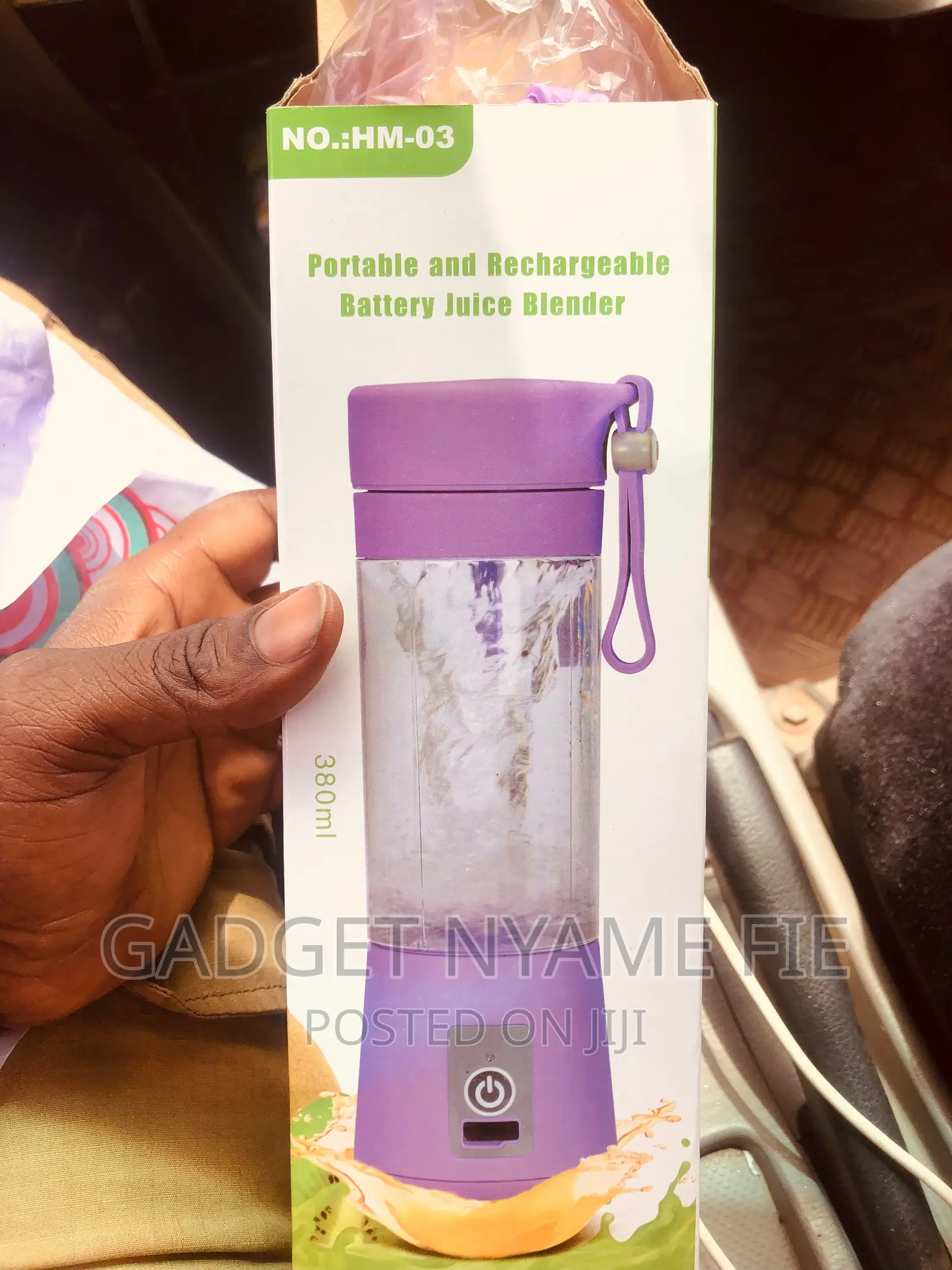 Portable and Rechargeable Battery Mini Juice Blender