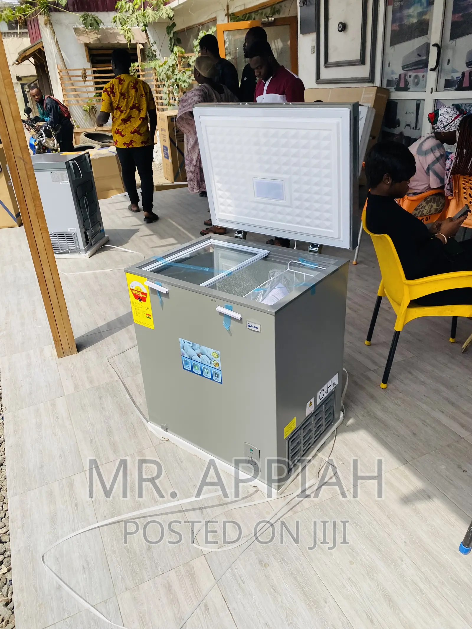 Affordable Pearl PCF-208 1 Door Electric Freezer(Gray).