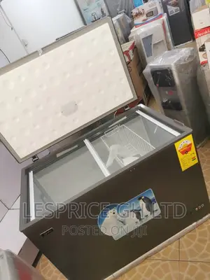 Signature 345L Single Door Chest Freezer