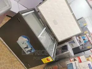 Signature 345L Chest Freezer