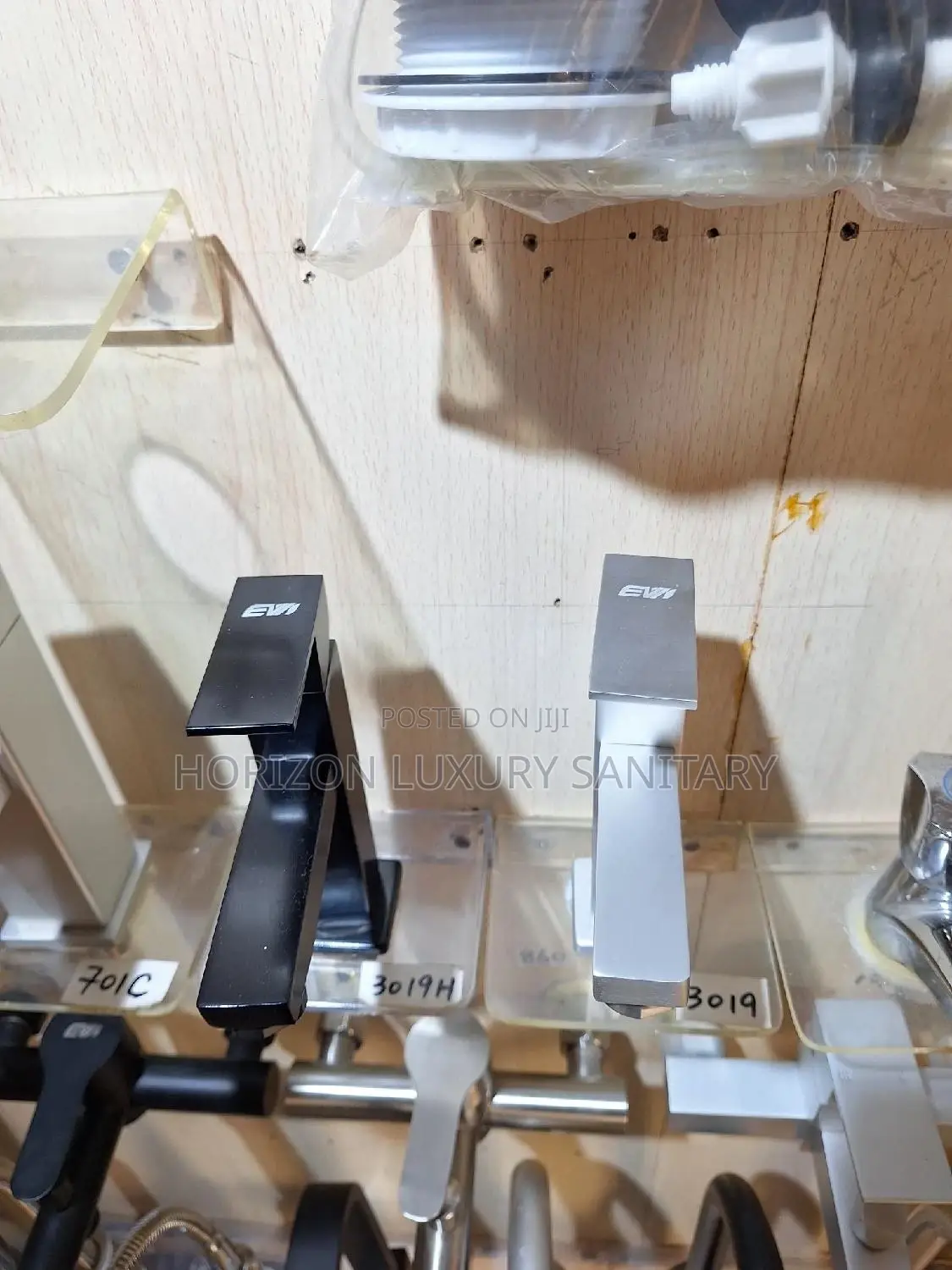 Modern Washbasin Single Handle Basin Tap