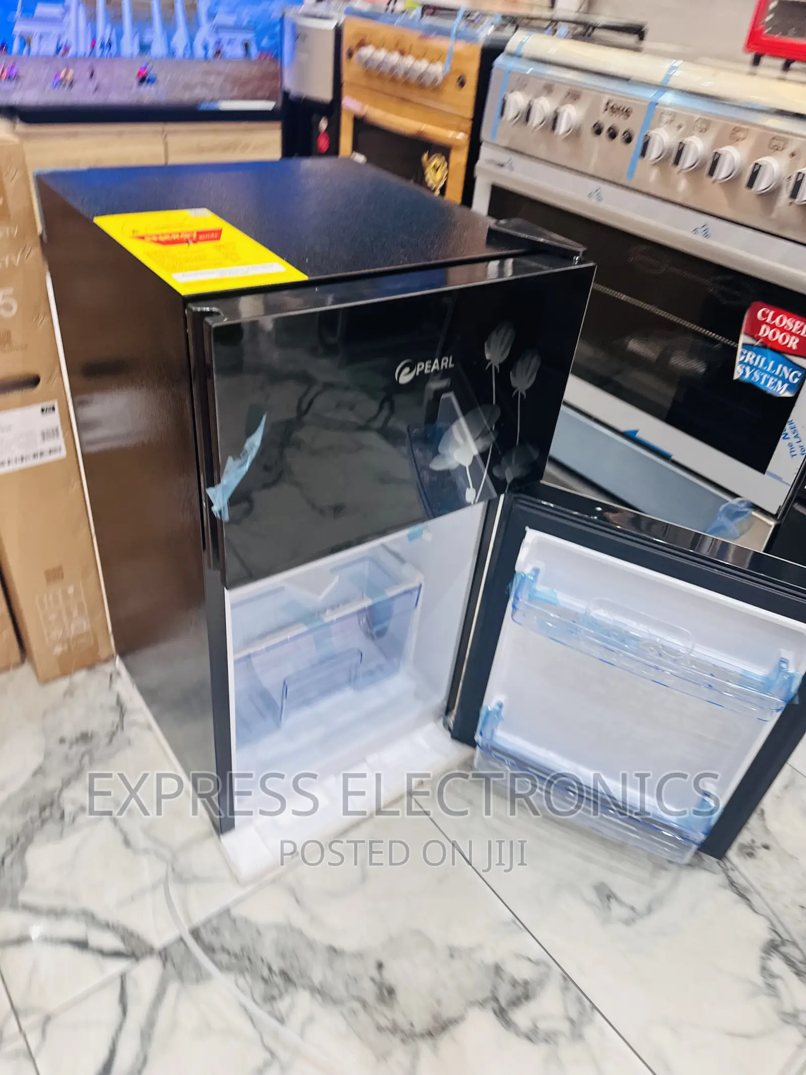 100T Double Door Fridge Pearl Black Mirror  Door