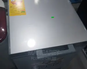 Pearl 100 Littres Chest Freezer