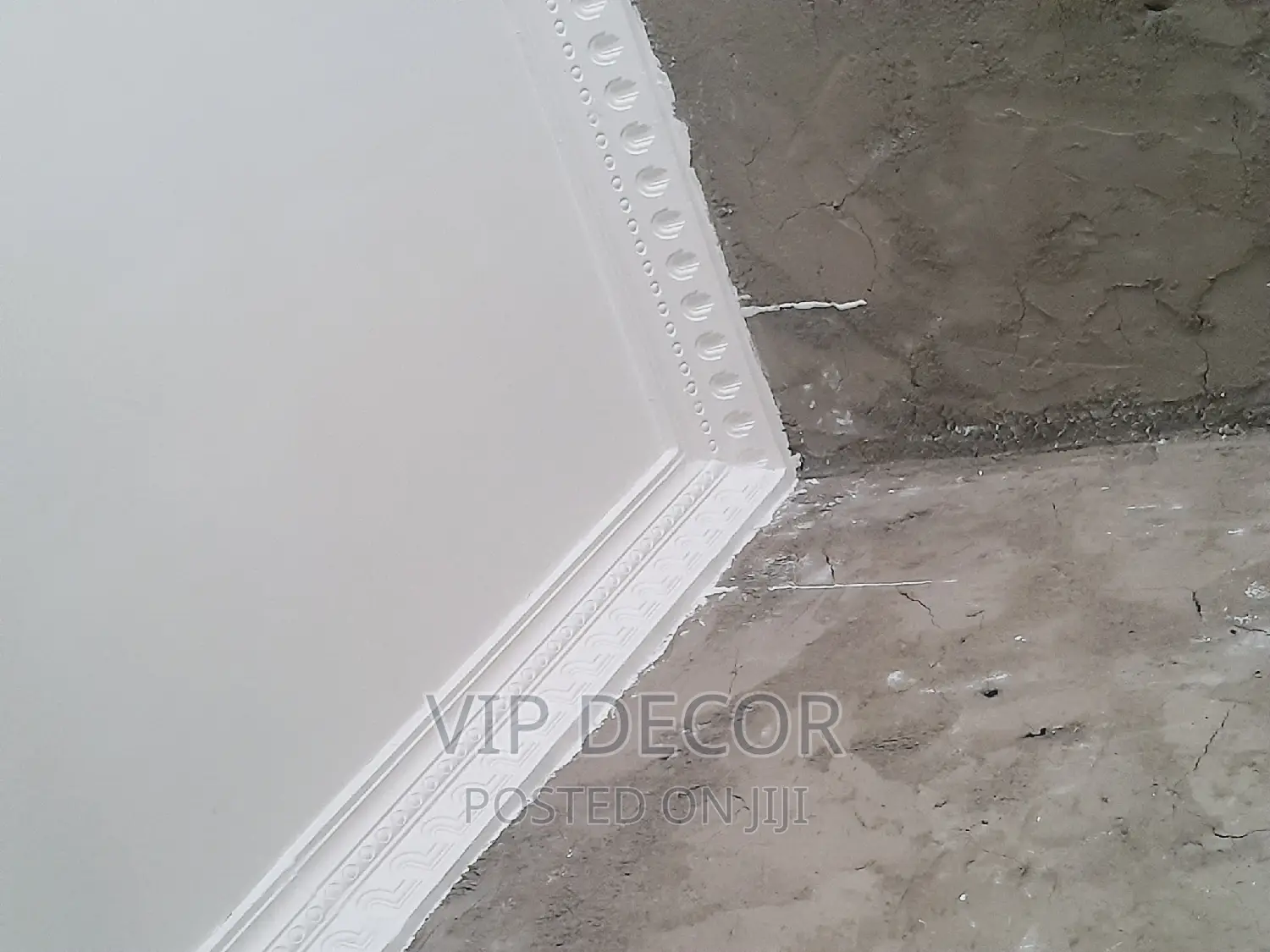 P.O.P and Plaster Board Ceiling