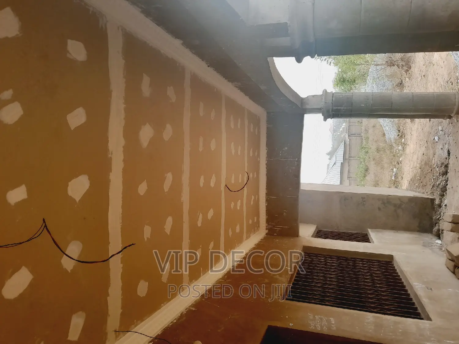 P.O.P and Plaster Board Ceiling