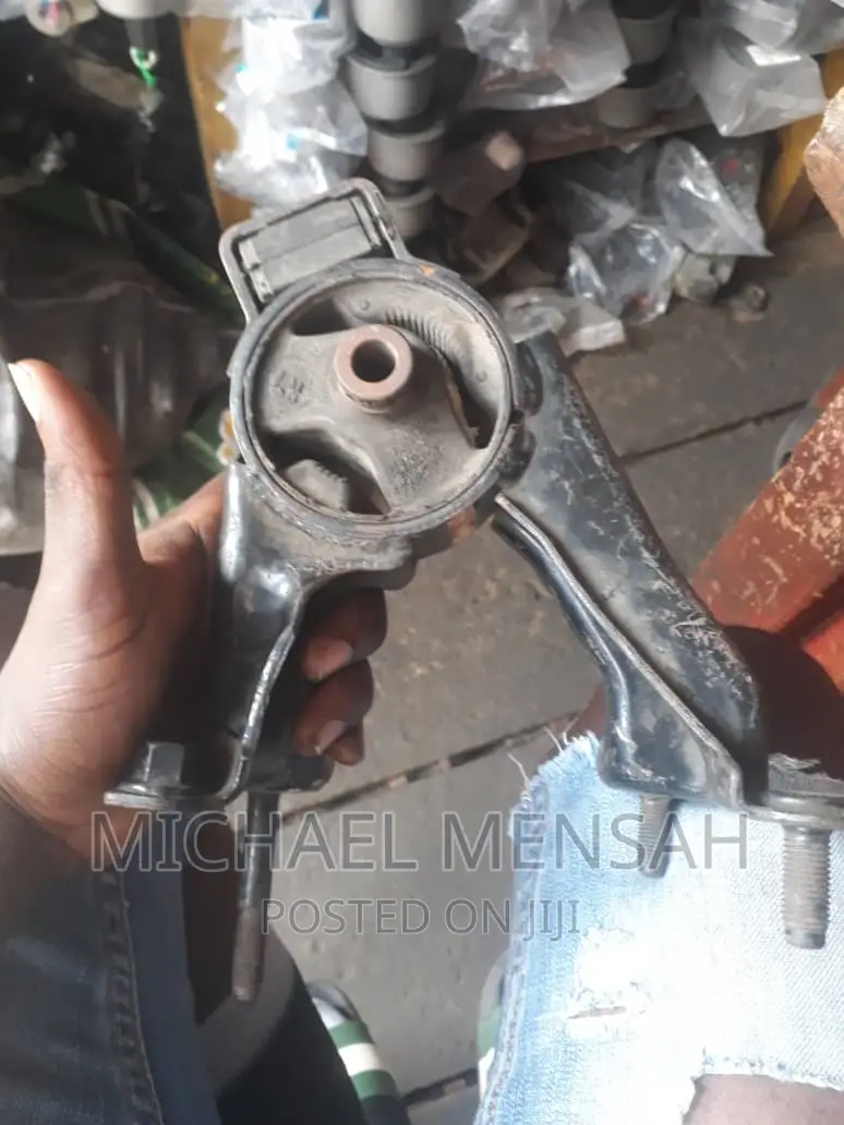 Corolla Gear Box Seat