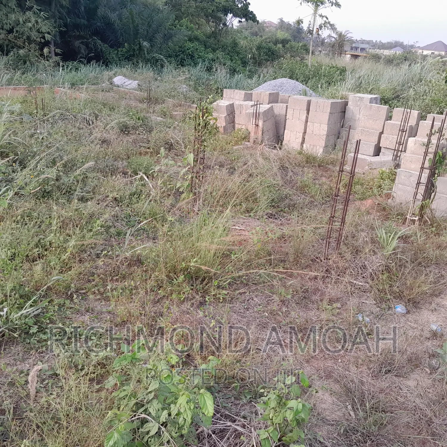 Land With 4bedrooms Footings for Sale at Queen of Peace