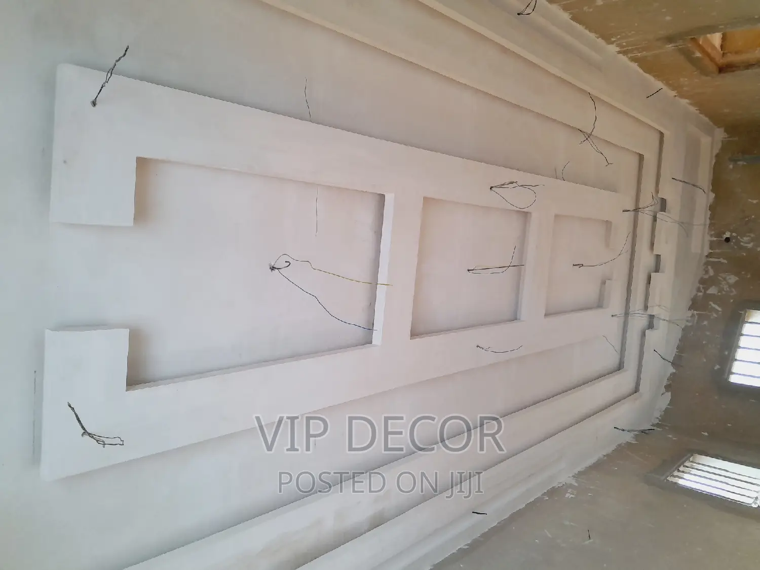 P.O.P and Plaster Board Ceiling