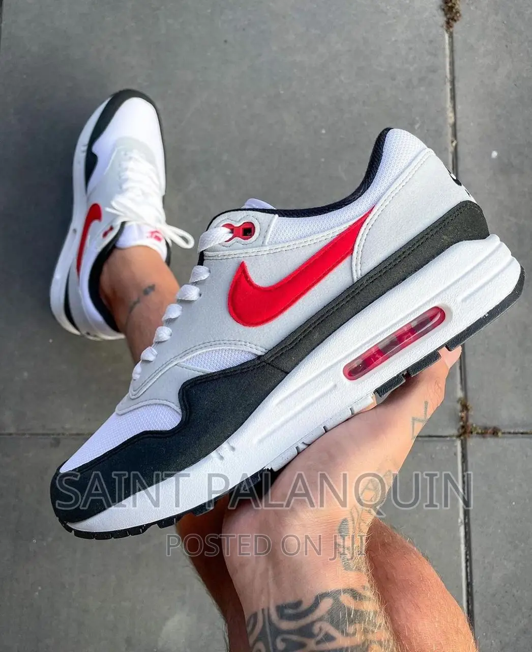 Nike Sneakers