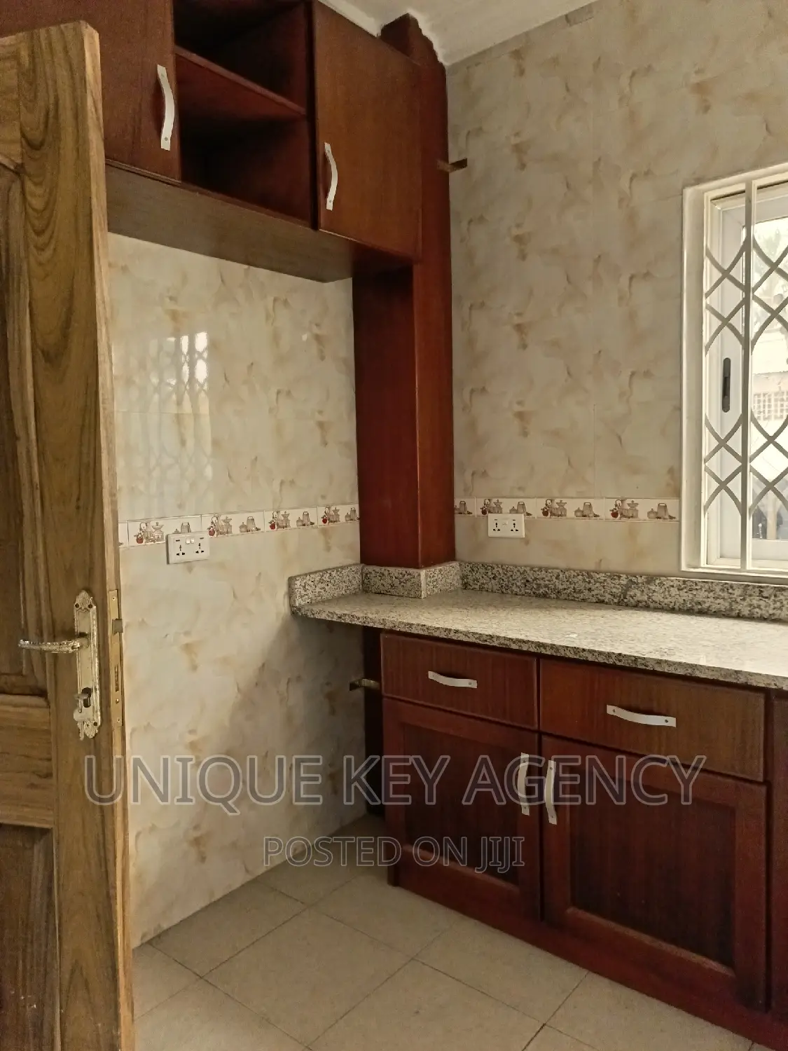 3bdrm House in Unique Key Agency, North Kaneshie for rent