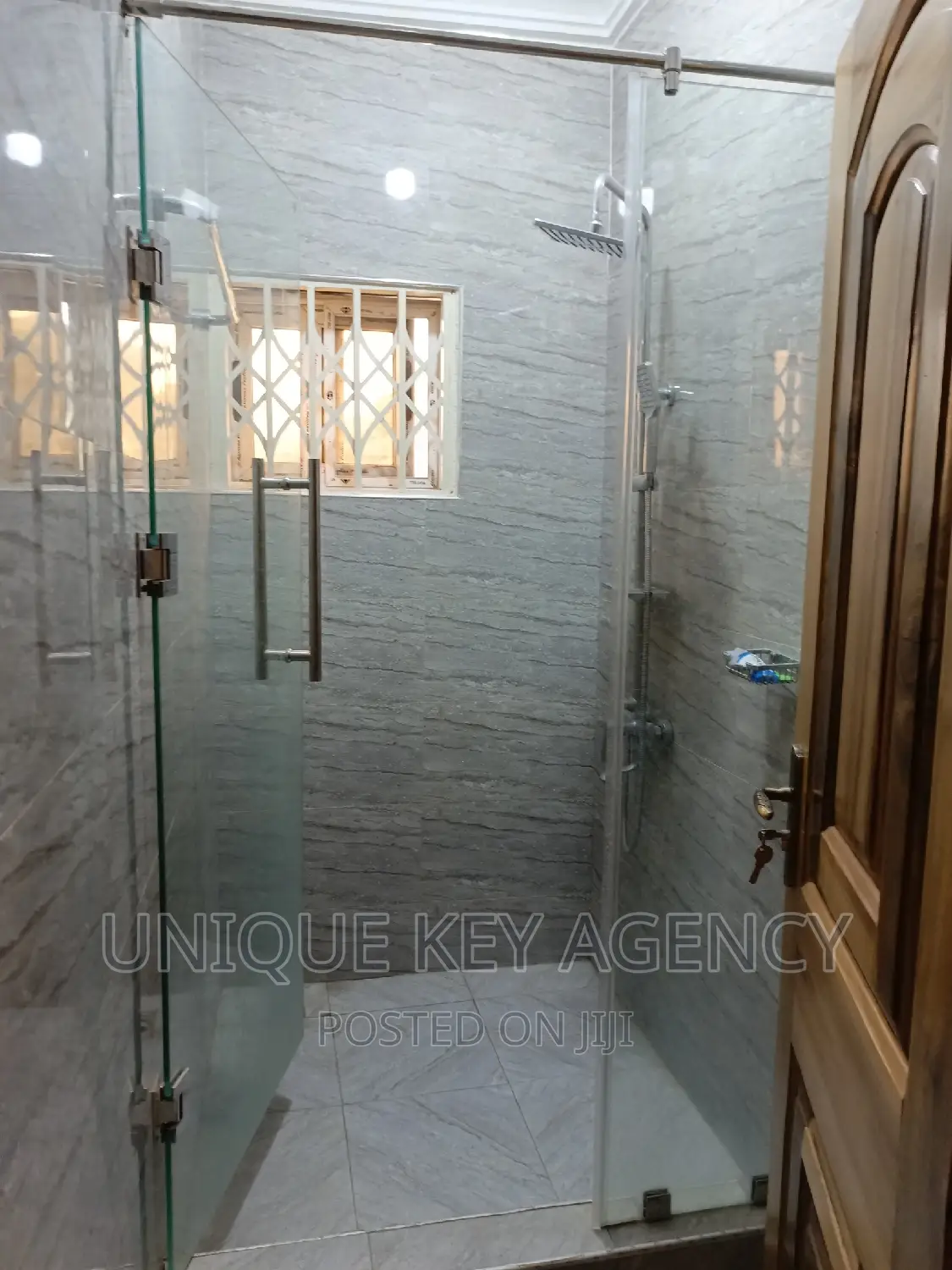 3bdrm House in Unique Key Agency, North Kaneshie for rent
