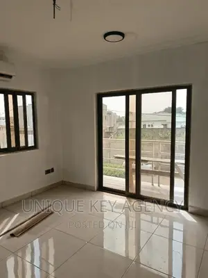 2bdrm Apartment in Unique Key Agency, Airport Residential Area