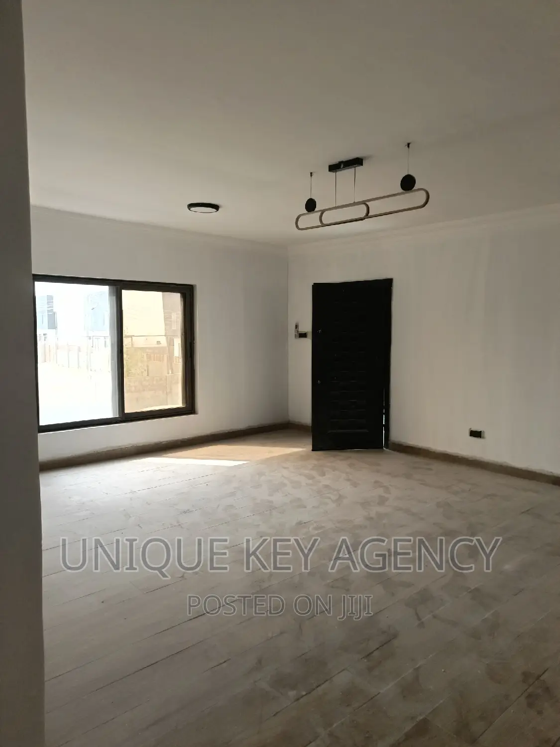 2bdrm Apartment in Unique Key Agency, Airport Residential Area