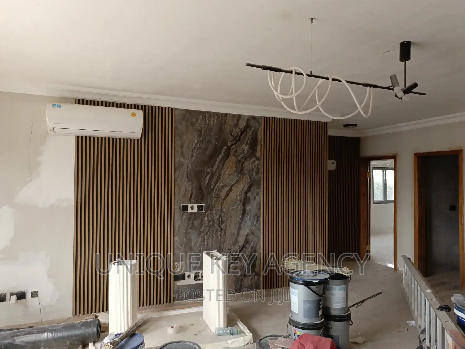 2bdrm Apartment in Unique Key Agency, Airport Residential Area