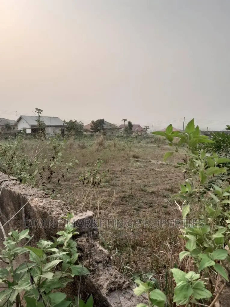 Commercial Main Road Titled 15 Plots on N1 Highway Accra